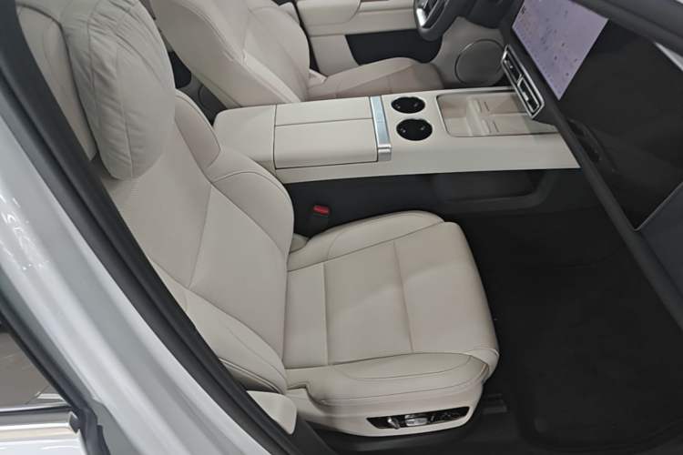 Used Li Auto L7 2025 Max Smart Refresh Edition Right Front Seat