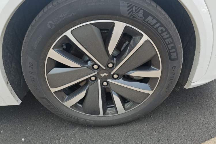 Used Li Auto L7 2025 Max Smart Refresh Edition Right Front Wheel Hub