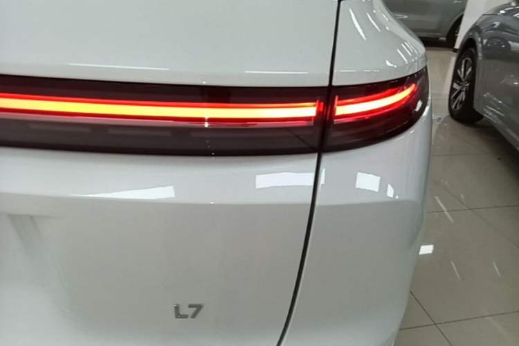 Used Li Auto L7 2025 Max Smart Refresh Edition Right Rear Taillight