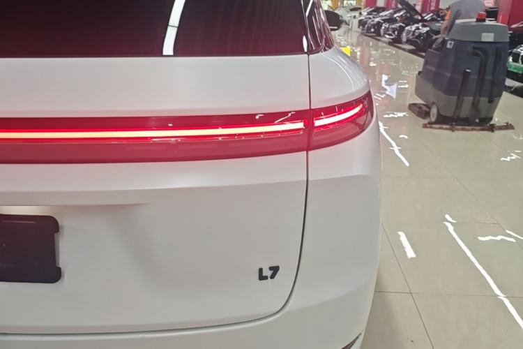 Used Li Auto L7 2025 Max Smart Refresh Edition Right Rear Taillight