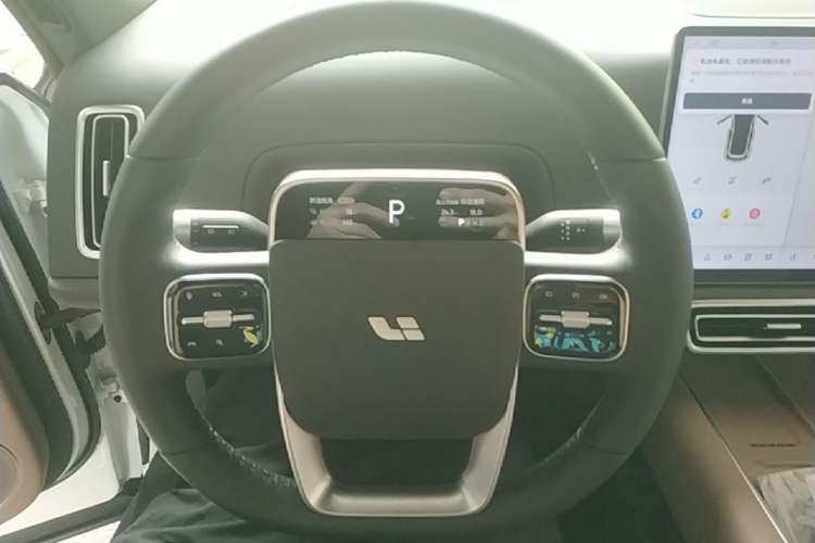 Used Li Auto L7 2025 Max Smart Refresh Edition Steering Wheel