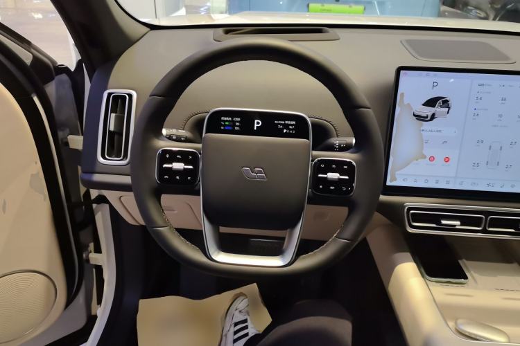 Used Li Auto L7 2025 Ultra Smart Refreshed Edition Steering Wheel