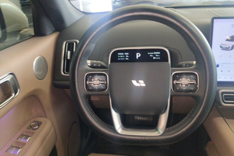 Used Li Auto L7 2025 Pro Smart Refresh Edition Steering Wheel