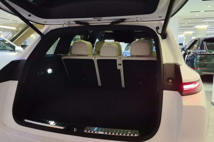Used Li Auto L7 2025 Ultra Smart Refreshed Edition Trunk
