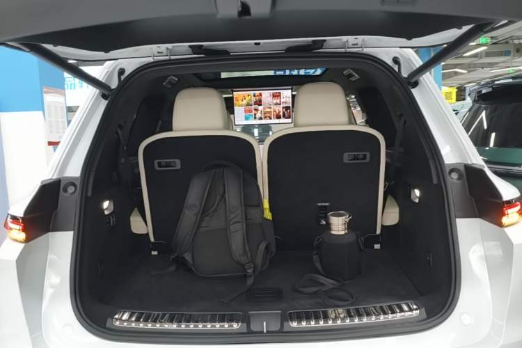 Used Li Auto L7 2025 Ultra Smart Refreshed Edition Trunk