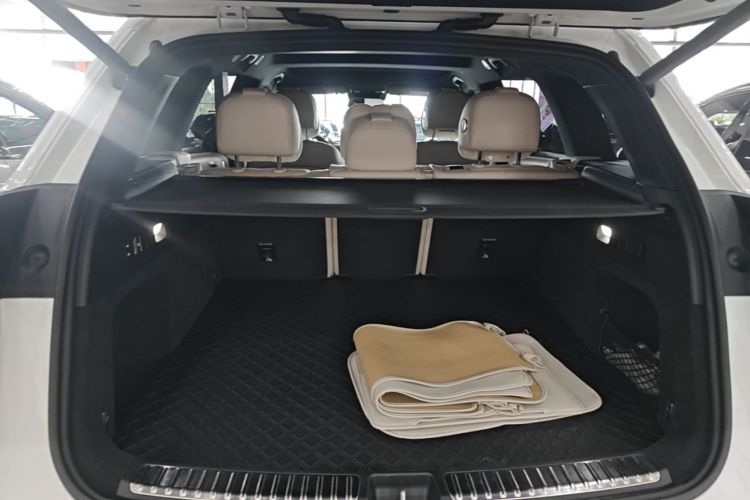 Used Li Auto L7 2025 Max Smart Refresh Edition Trunk