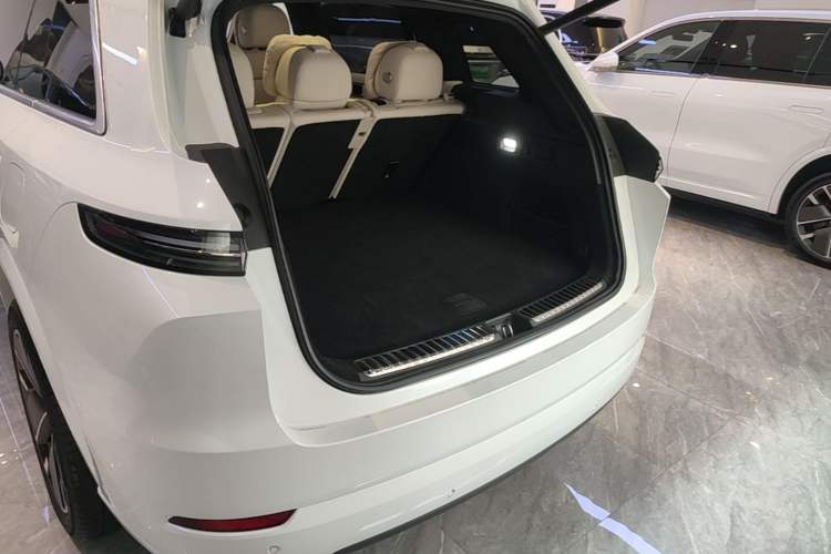 Used Li Auto L7 2025 Ultra Smart Refreshed Edition Trunk