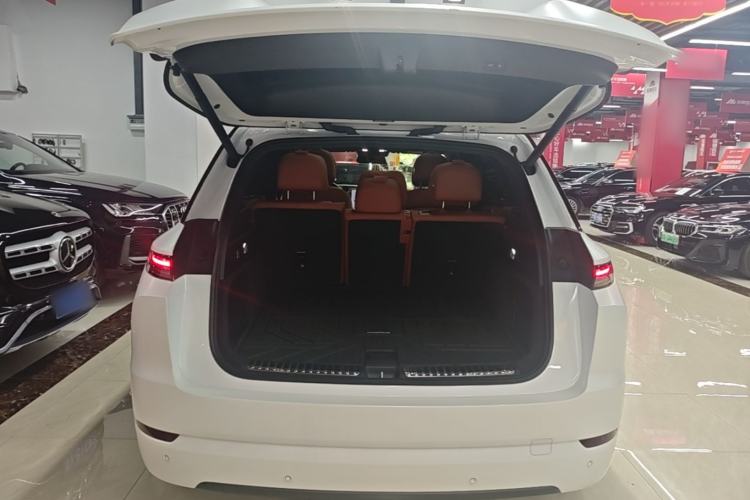 Used Li Auto L7 2025 Max Smart Refresh Edition Trunk