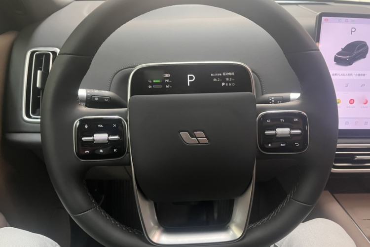 Used Li Auto L8 2025 Ultra Smart Refreshed Edition Interior 2