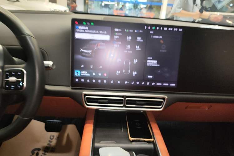 Used Li Auto L8 2023 Max model Audio And AC Panel