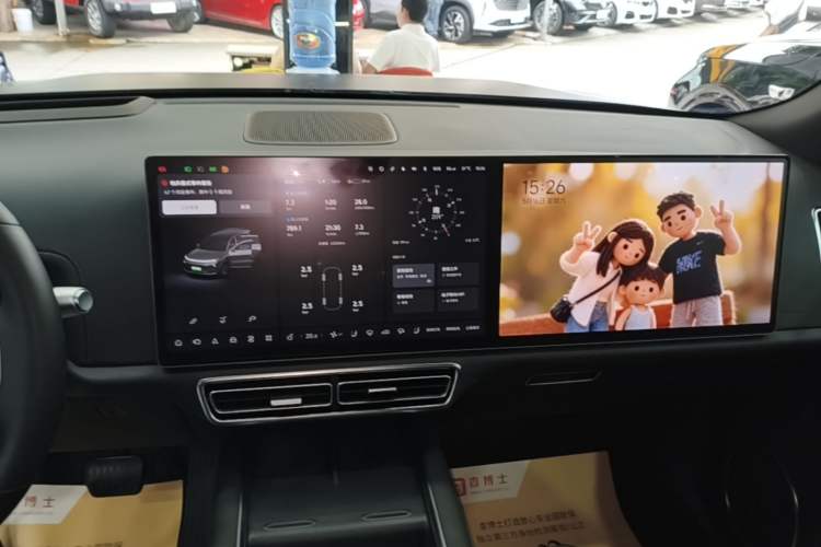 Used Li Auto L8 2023 Pro Model Audio And AC Panel