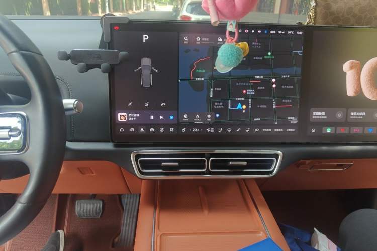 Used Li Auto L8 2023 Pro Model Audio And AC Panel