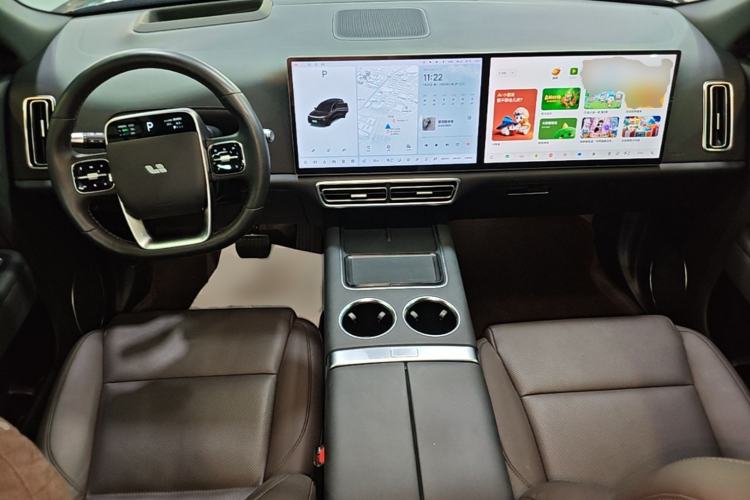 Used Li Auto L8 2023 Pro Model Center Console