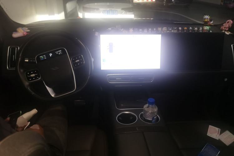 Used Li Auto L8 2023 Max model Center Console