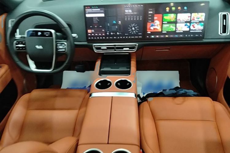 Used Li Auto L8 2023 Pro Model Center Console