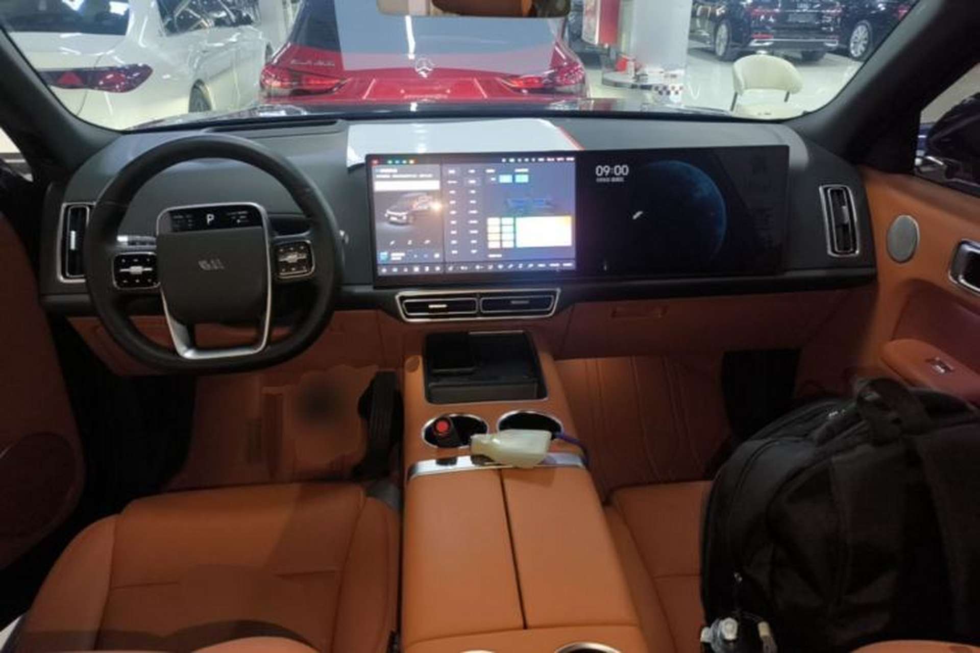 Used Li Auto L8 2023 Pro Model Center Console