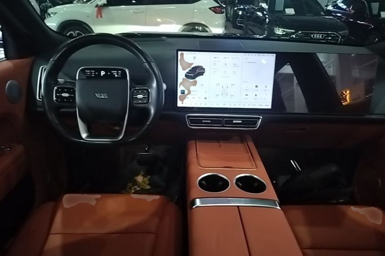 Used Li Auto L8 2023 Max model Center Console