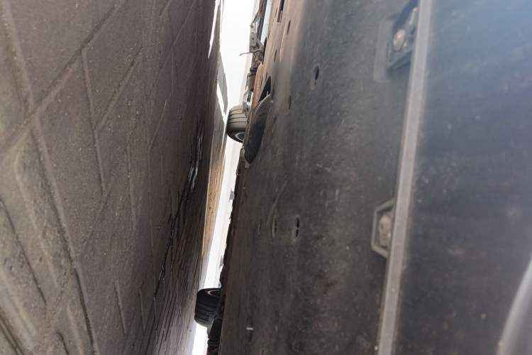Used Li Auto L8 2023 Pro Model Chassis Front