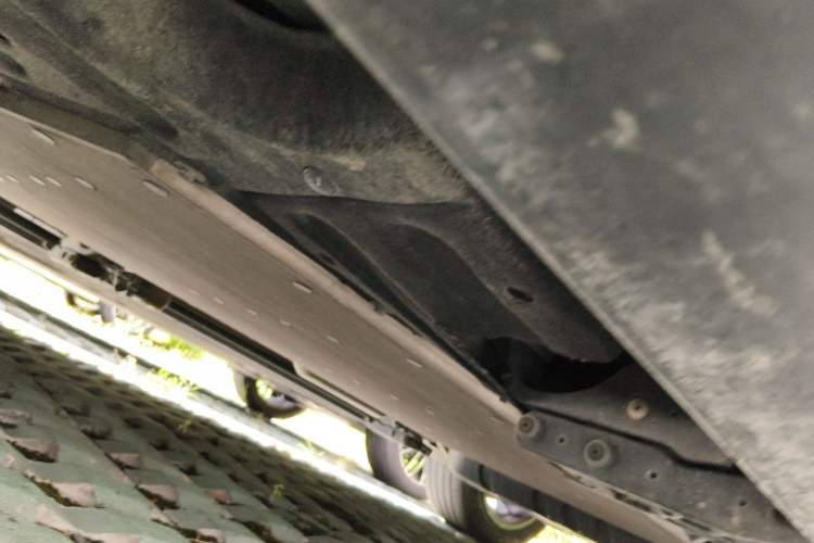 Used Li Auto L8 2023 Pro Model Chassis Front Left