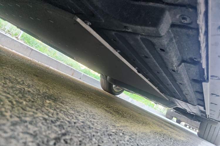 Used Li Auto L8 2023 Pro Model Chassis Front Left