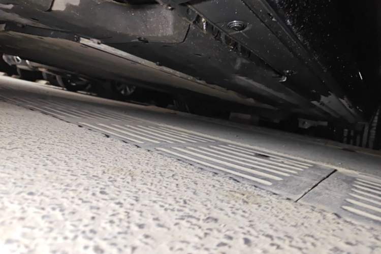 Used Li Auto L8 2023 Pro Model Chassis Front Left