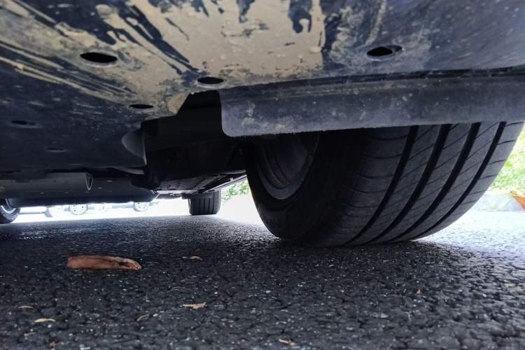 Used Li Auto L8 2023 Pro Model Chassis Front Left