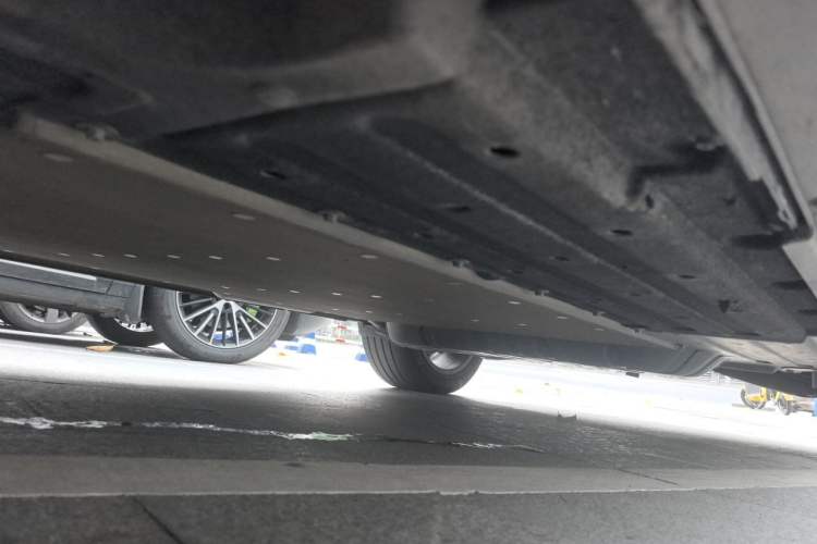 Used Li Auto L8 2023 Max model Chassis Front Left