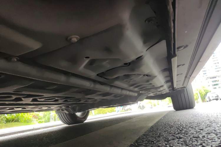 Used Li Auto L8 2023 Pro Model Chassis Front Left