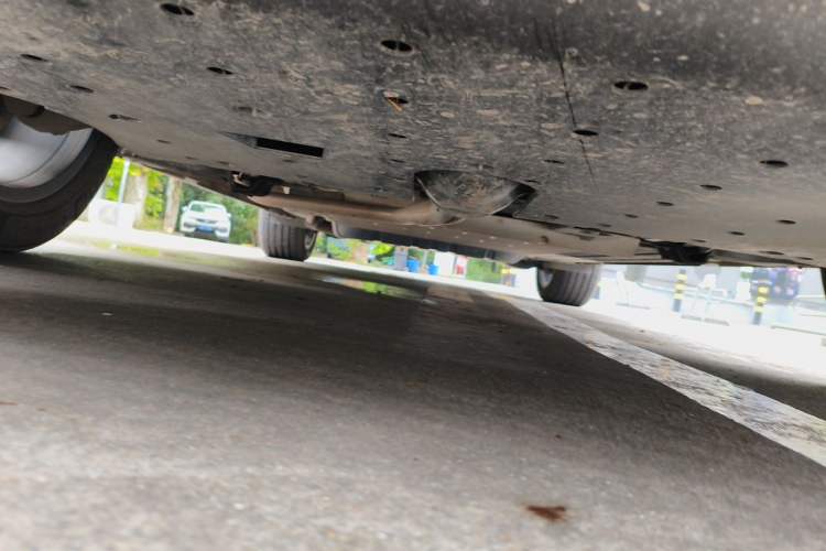 Used Li Auto L8 2023 Pro Model Chassis Front