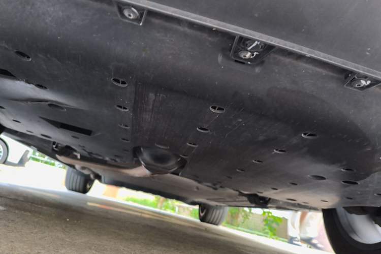 Used Li Auto L8 2023 Pro Model Chassis Front