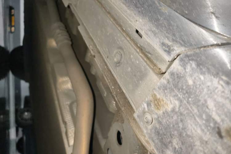 Used Li Auto L8 2023 Pro Model Chassis Front Right
