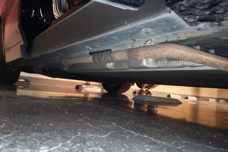 Used Li Auto L8 2023 Pro Model Chassis Front Right