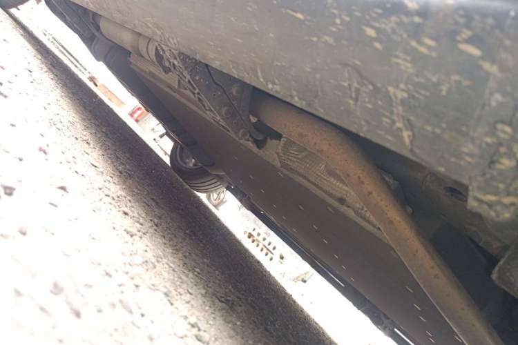 Used Li Auto L8 2023 Pro Model Chassis Front Right