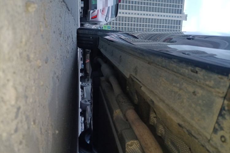 Used Li Auto L8 2023 Air model Chassis Front Right