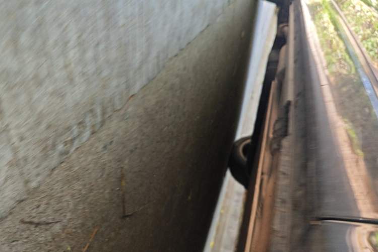 Used Li Auto L8 2023 Air model Chassis Front Right