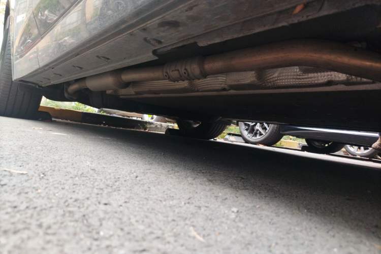 Used Li Auto L8 2023 Pro Model Chassis Front Right