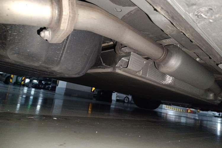 Used Li Auto L8 2023 Max model Chassis Front Right