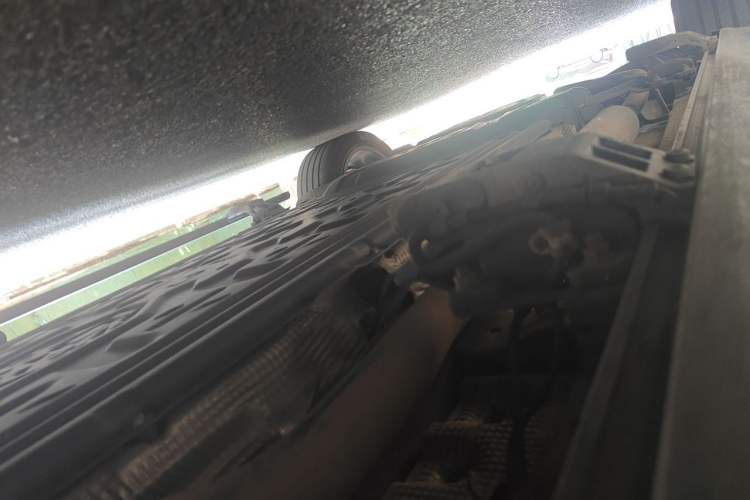 Used Li Auto L8 2023 Pro Model Chassis Front Right