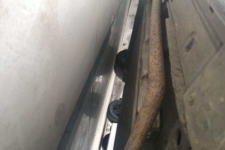Used Li Auto L8 2023 Pro Model Chassis Front Right