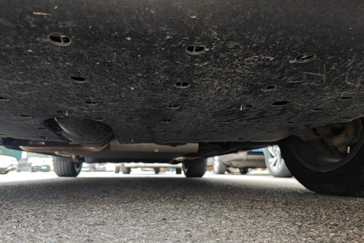 Used Li Auto L8 2023 Pro Model Chassis Front