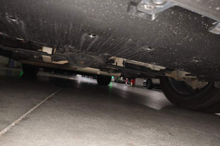 Used Li Auto L8 2023 Pro Model Chassis Front