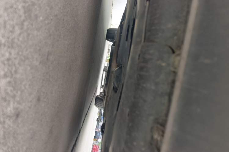 Used Li Auto L8 2023 Pro Model Chassis Front