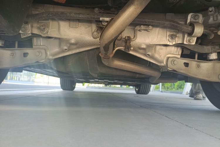 Used Li Auto L8 2023 Pro Model Chassis Rear