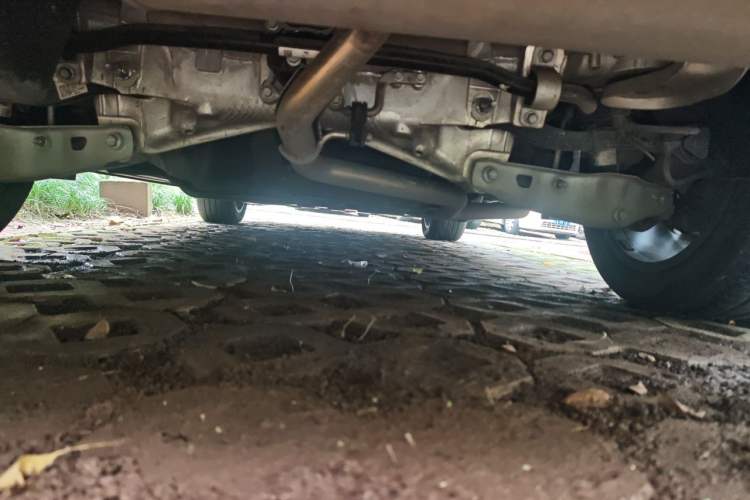 Used Li Auto L8 2023 Pro Model Chassis Rear