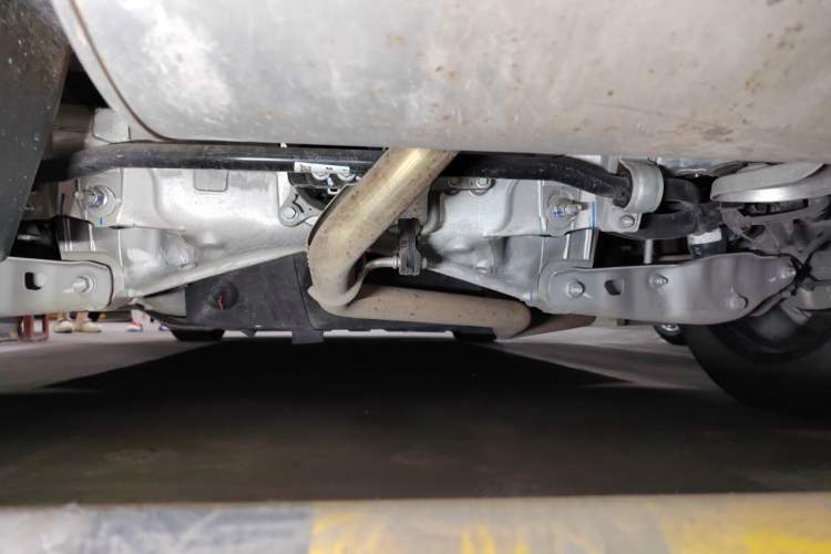 Used Li Auto L8 2023 Pro Model Chassis Rear