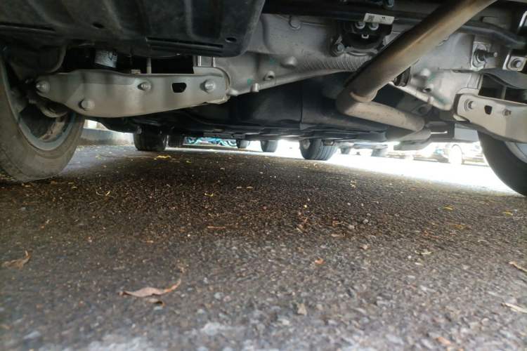 Used Li Auto L8 2023 Pro Model Chassis Rear