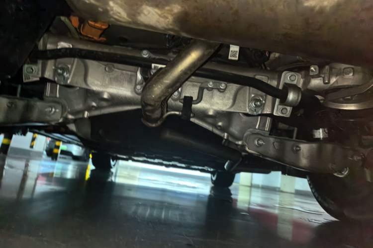 Used Li Auto L8 2023 Pro Model Chassis Rear