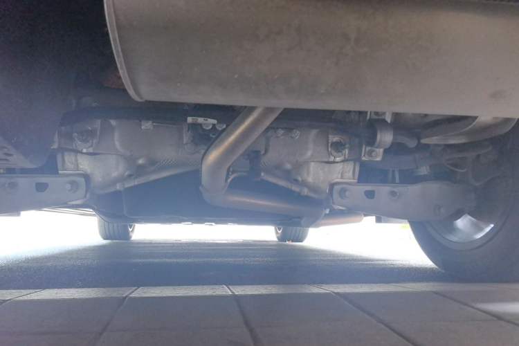 Used Li Auto L8 2023 Pro Model Chassis Rear
