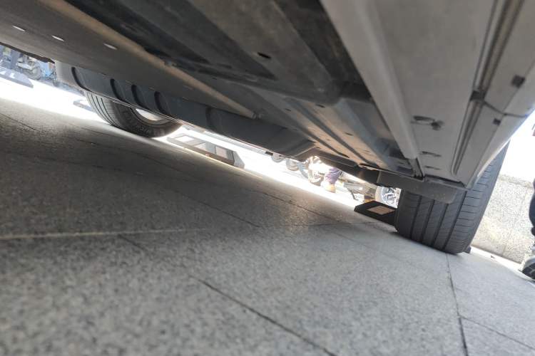 Used Li Auto L8 2023 Pro Model Chassis Rear Left