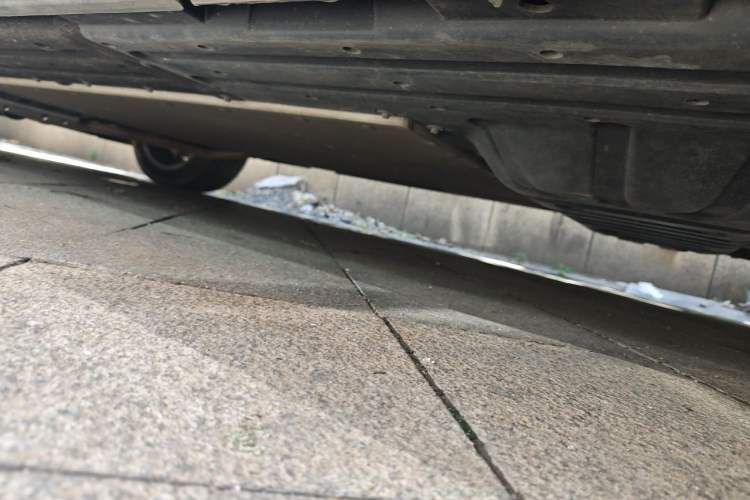 Used Li Auto L8 2023 Pro Model Chassis Rear Left